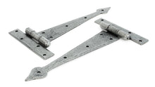 Load image into Gallery viewer, 33790 Pewter 9" Arrow Head T Hinge (pair)