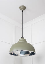 Load image into Gallery viewer, 49505TU Smooth Nickel Harborne Pendant in Tump