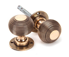 Load image into Gallery viewer, 91926 Polished Bronze Heavy Beehive Mortice/Rim Knob Set