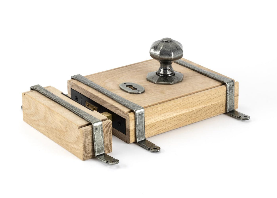 33004 Pewter Oak Box Lock & Octagonal Knob Set