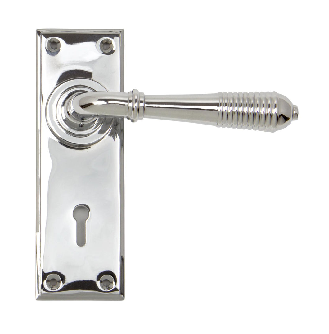 33306 Polished Chrome Reeded Lever Lock Set