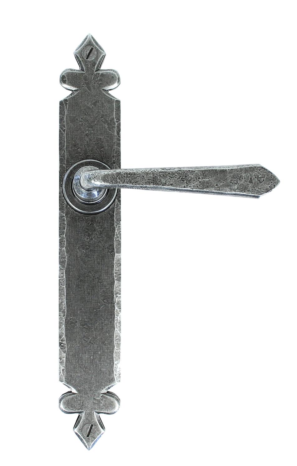 33731 Pewter Cromwell Lever Latch Set