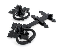 Load image into Gallery viewer, 33819 Black Shakespeare Latch Set
