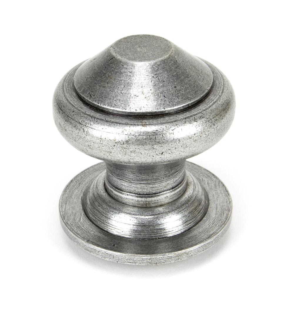 45155 Pewter Regency Centre Door Knob