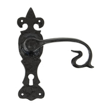 Load image into Gallery viewer, 83693 Black Curly Lever Lock Set
