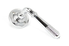 Load image into Gallery viewer, 90007 Polished Chrome Reeded Lever on Rose Set
