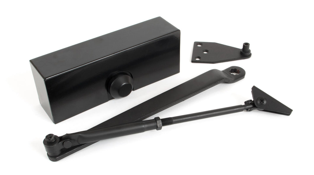 90298 Black Size 3 Door Closer & Cover